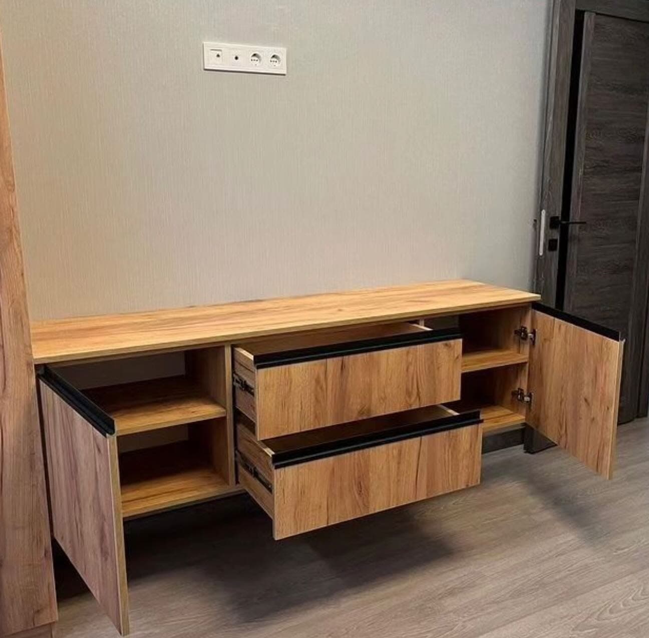 Study Desks & Home Offices, view 3 of 4